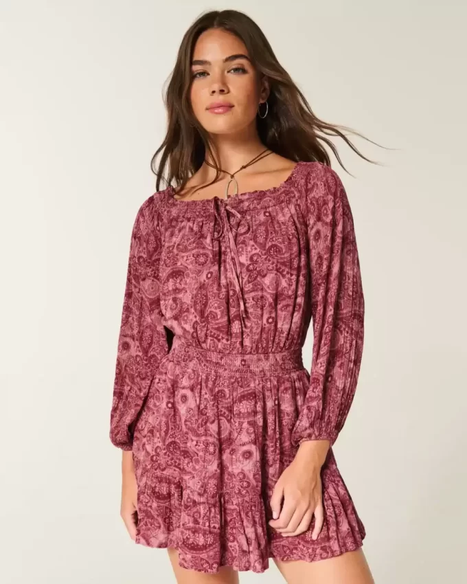 Olkapäällä/Off-the-Shoulder -kudottu mekko