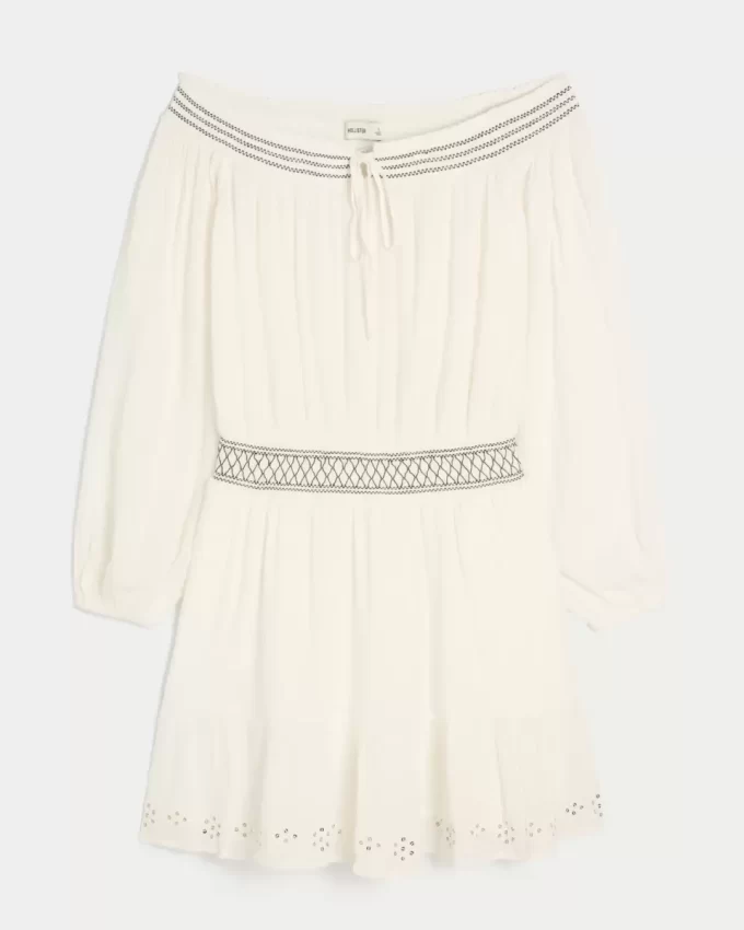 Olkapäällä/Off-the-Shoulder -kudottu mekko