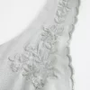 Pellavasekoitetta nappipäällinen