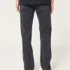 Pesty mustat Slim Straight farkut Pesty mustat Slim Straight farkut