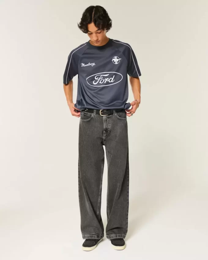 Pesty mustat Super Baggy -farkut Pesty mustat Super Baggy -farkut