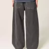 Pesty mustat Super Baggy -farkut Pesty mustat Super Baggy -farkut