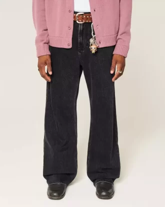 Pestyt mustat Baggy Bootcut -farkut