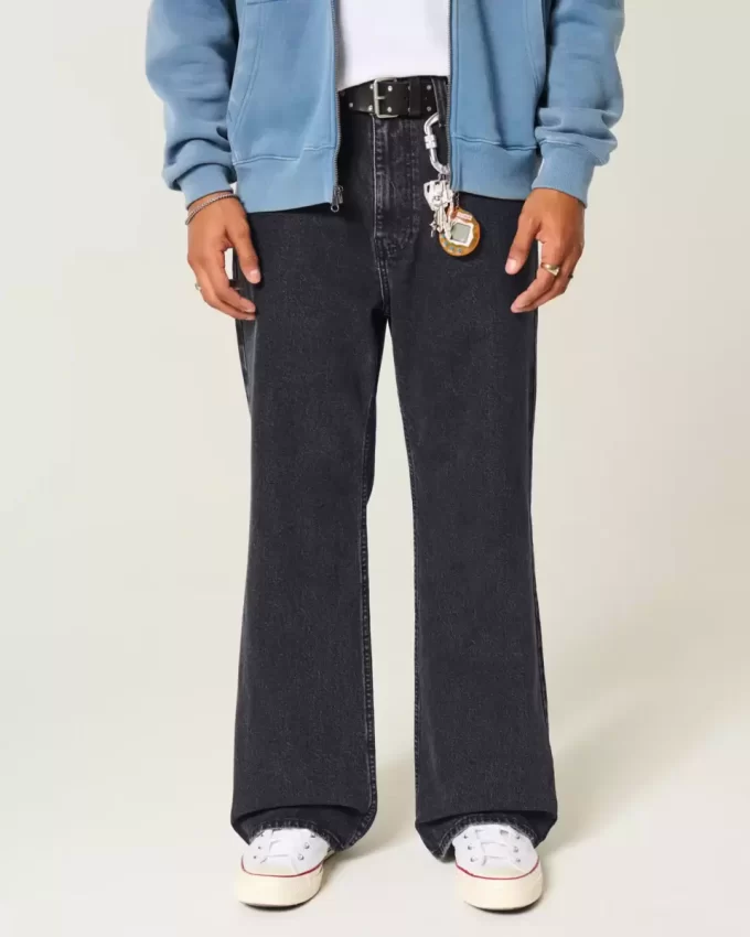 Pestyt mustat Baggy Bootcut -farkut