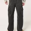 Pestyt mustat Baggy Cargo -farkut