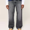 Pestyt mustat Baggy-farkut Pestyt mustat Baggy-farkut