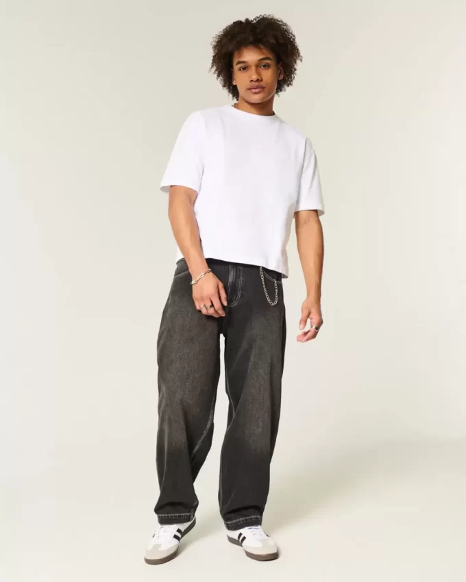 Pestyt mustat brodeeratut Snake Skater Baggy -farkut Pestyt mustat brodeeratut Snake Skater Baggy -farkut