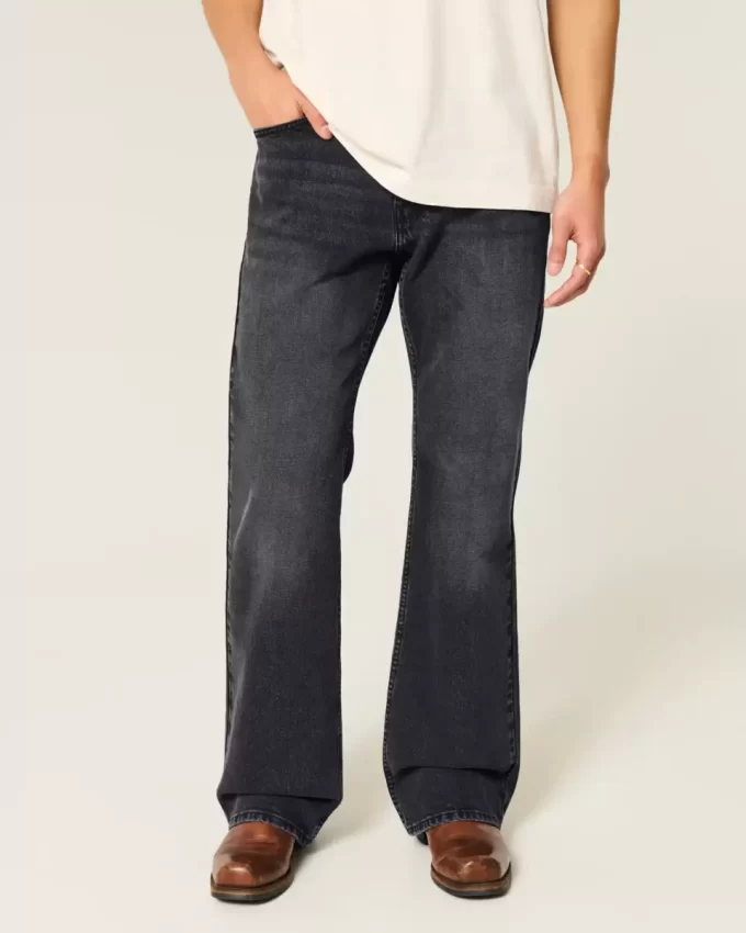 Pestyt mustat Relaxed Bootcut farkut Pestyt mustat Relaxed Bootcut farkut