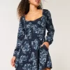 Pitkähihainen Cinch Bust -minimekko