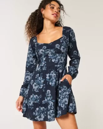 Pitkähihainen Cinch Bust -minimekko