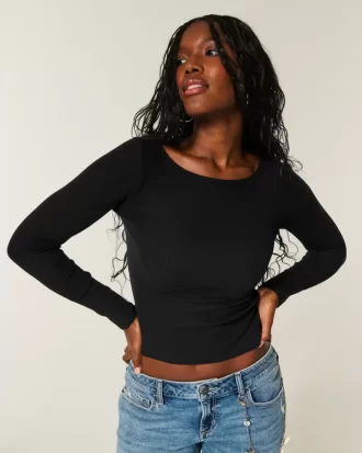 Pitkähihainen slash-neck toppi