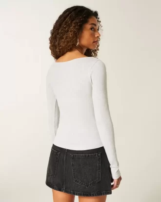Pitkähihainen slash-neck toppi