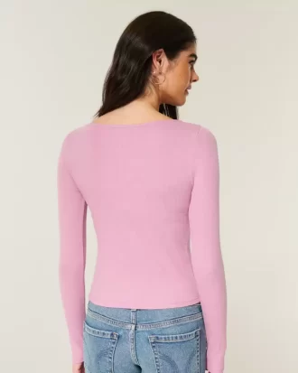 Pitkähihainen slash-neck toppi