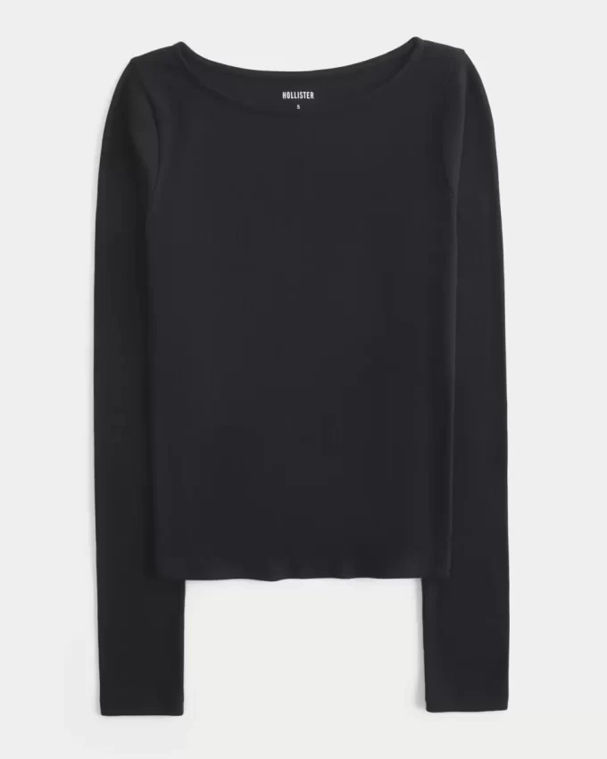 Pitkähihainen slash-neck toppi Pitkähihainen slash-neck toppi