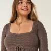 Pitkähihainen virkatutyylinen minimekko Pitkähihainen virkatutyylinen minimekko