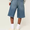 Polven alapuolelle ulottuvat Dark Wash Super Baggy Denim shortsit Polven alapuolelle ulottuvat Dark Wash Super Baggy Denim shortsit