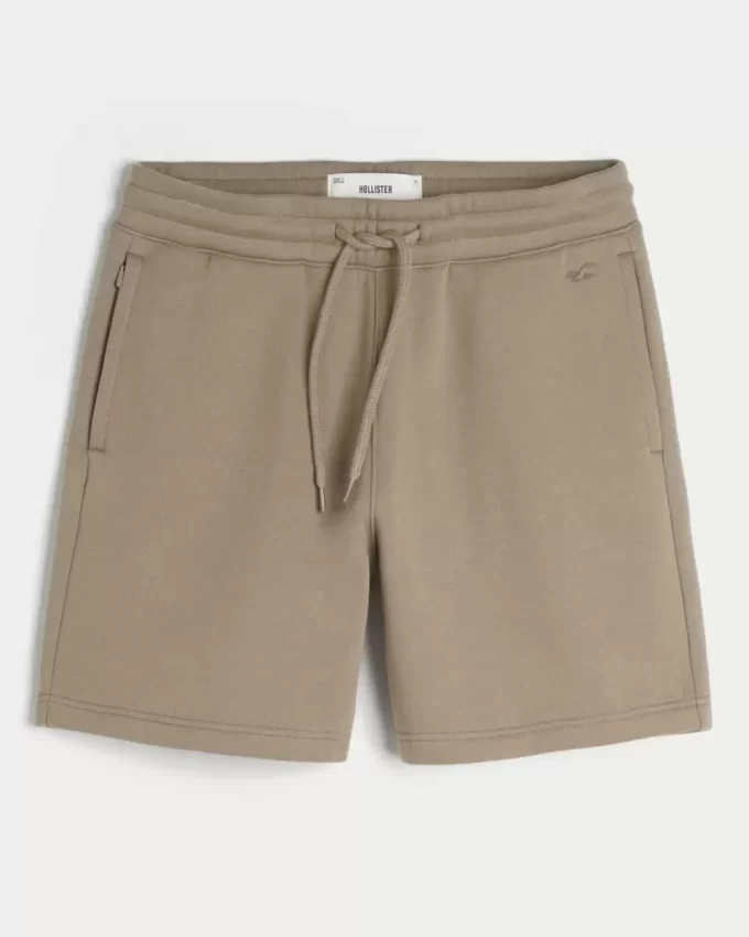 Polven yläpuolella fleece-shortsit Polven yläpuolella fleece-shortsit