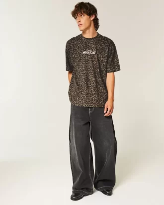 Raskaan laatikollinen Leopard Print Dodge Hellcat Graphic T-paita