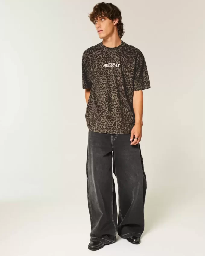 Raskaan laatikollinen Leopard Print Dodge Hellcat Graphic T-paita Raskaan laatikollinen Leopard Print Dodge Hellcat Graphic T-paita