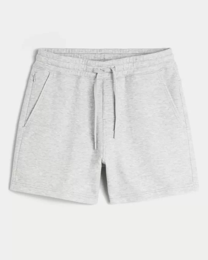 Reiden puoliväliin asti viilentävät fleece-shortsit Reiden puoliväliin asti viilentävät fleece-shortsit