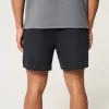 Reiden puoliväliin asti viilentävät fleece-shortsit Reiden puoliväliin asti viilentävät fleece-shortsit