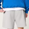 Reiden puoliväliin asti viilentävät fleece-shortsit Reiden puoliväliin asti viilentävät fleece-shortsit