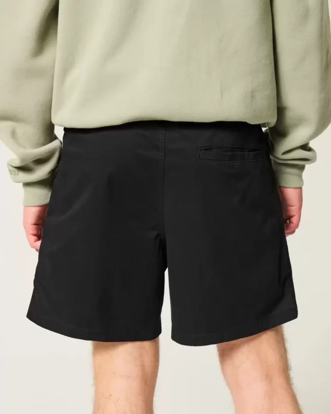 Reiden puoliväliin ulottuvat Twill-shortsit Reiden puoliväliin ulottuvat Twill-shortsit