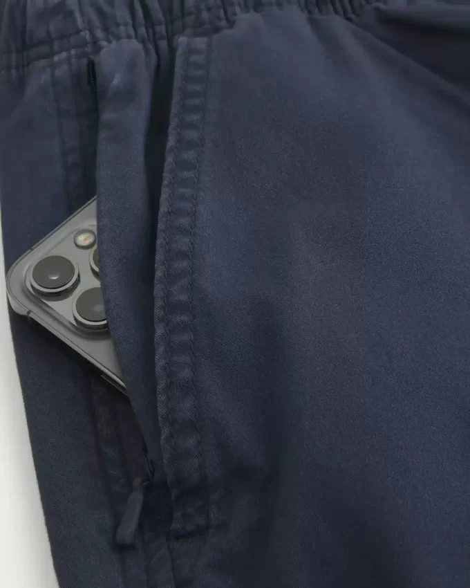 Reiden puoliväliin ulottuvat Twill-shortsit Reiden puoliväliin ulottuvat Twill-shortsit