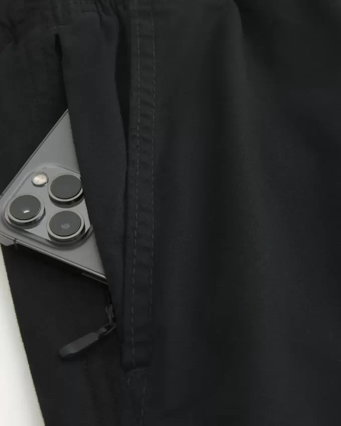Reiden puoliväliin ulottuvat Twill-shortsit Reiden puoliväliin ulottuvat Twill-shortsit
