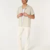 Rento lyhythihainen brodeerattu paita Rento lyhythihainen brodeerattu paita