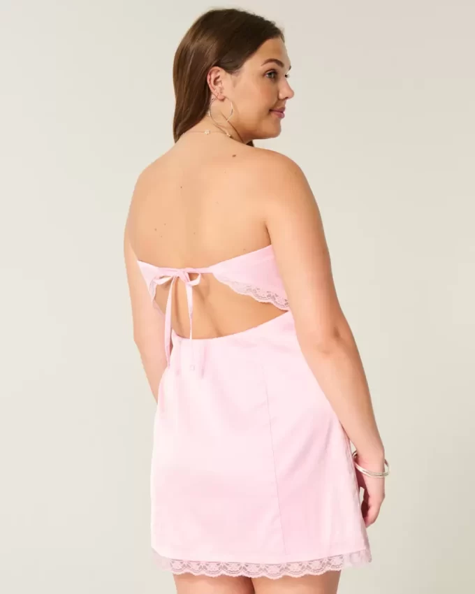 Satiininen olkaimeton bodycon-mekko