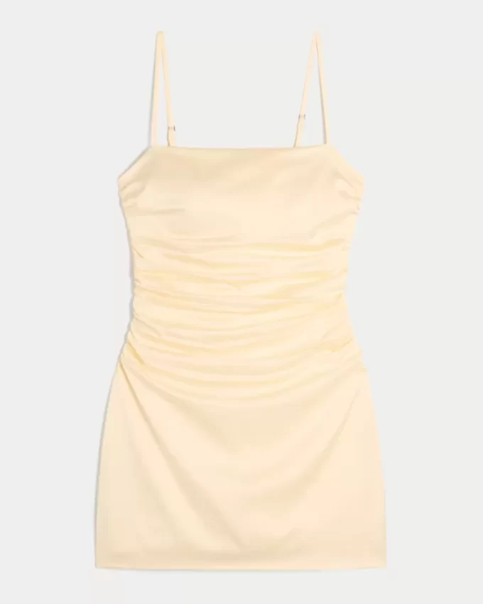 Satin Back Bow Bodycon -mekko Satin Back Bow Bodycon -mekko