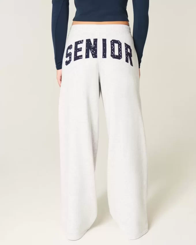 Senior Graphic Baggy collegehousut Senior Graphic Baggy collegehousut