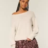 Slouchy off-the-shoulder villapaita