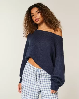 Slouchy off-the-shoulder villapaita