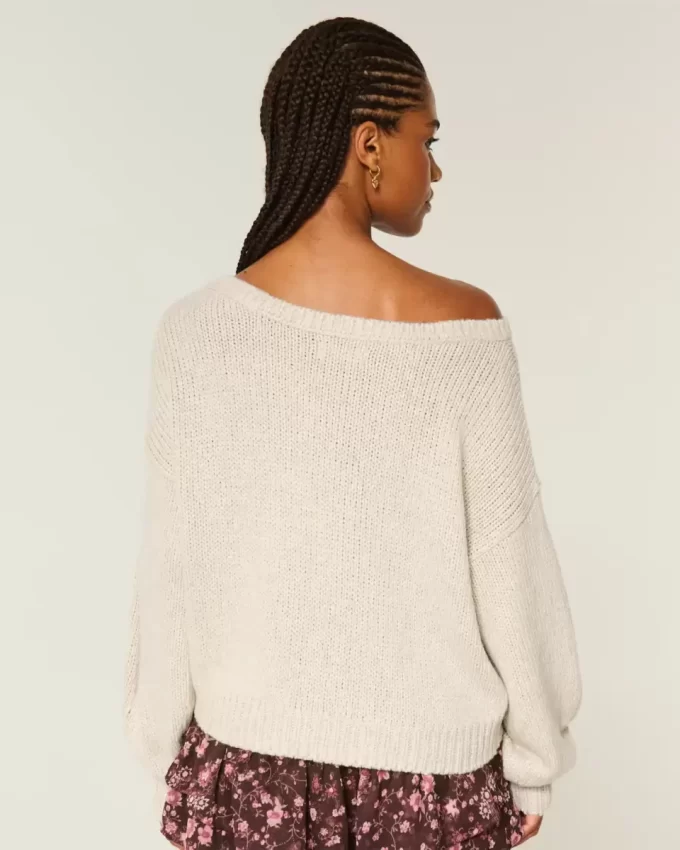 Slouchy off-the-shoulder villapaita