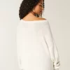 Slouchy off-the-shoulder villapaita