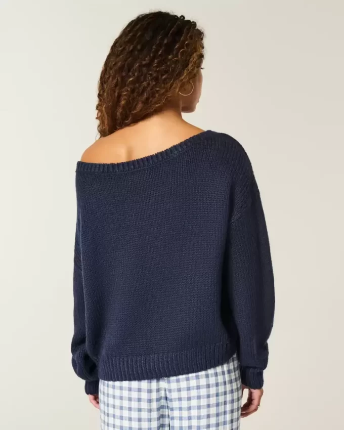 Slouchy off-the-shoulder villapaita