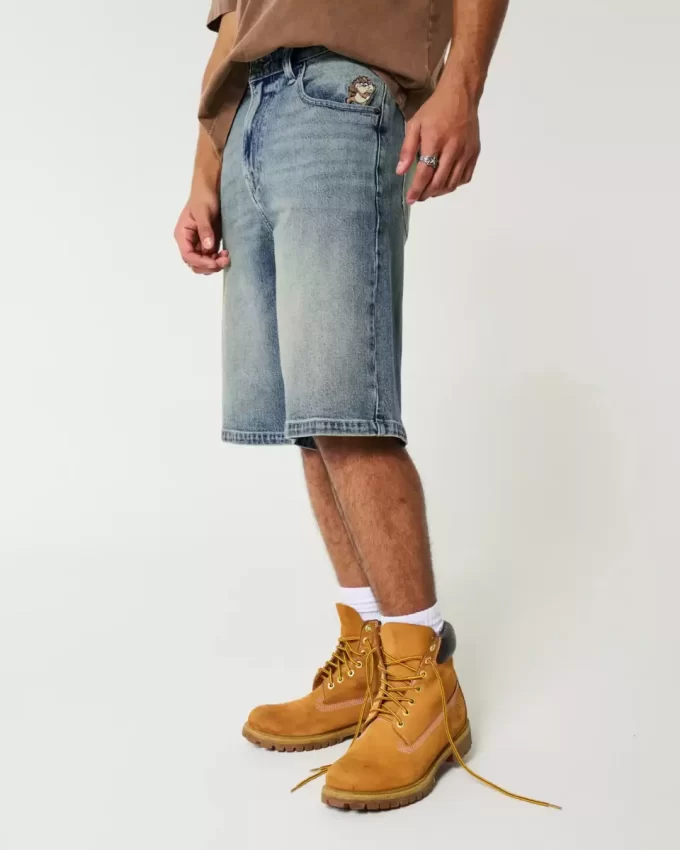 Taz Graphic Medium Wash Super Baggy Denim shortsit Taz Graphic Medium Wash Super Baggy Denim shortsit