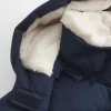 Tekoturkiksella vuorattu puffertakki
