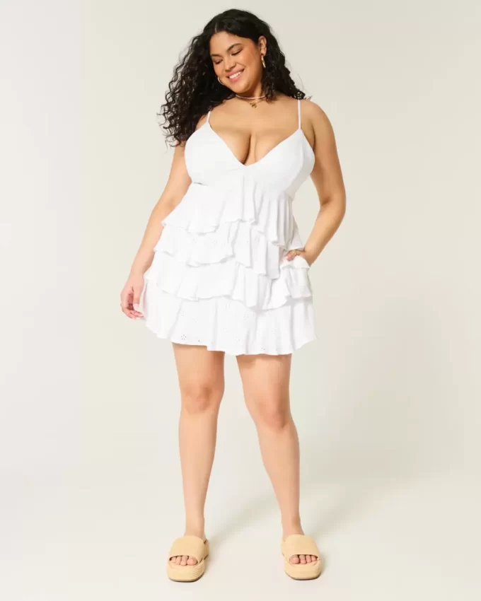 V-kaula-aukkoinen röyhelö Babydoll-minimekko V-kaula-aukkoinen röyhelö Babydoll-minimekko