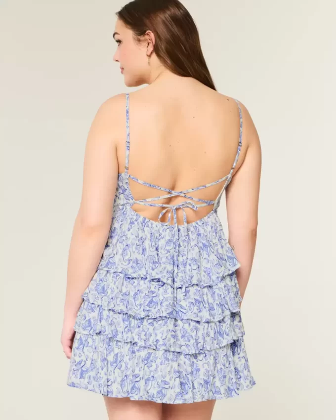 V-kaula-aukkoinen röyhelöinen Babydoll-minimekko V-kaula-aukkoinen röyhelöinen Babydoll-minimekko