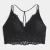 Virkatutyylinen pitsinen bralette