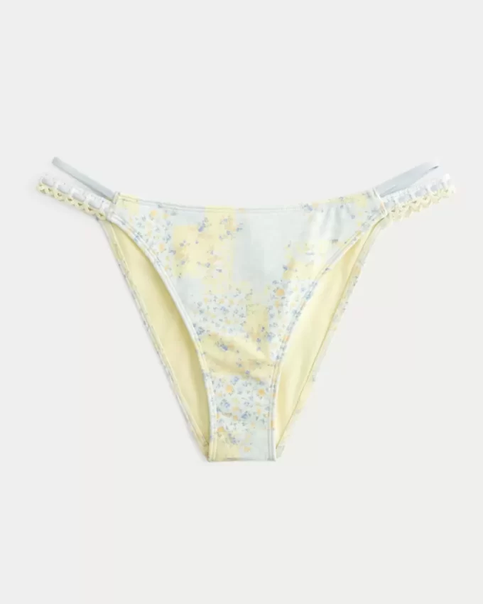 Virkatutyylinen sekoitettu korkeajalkainen, röyhkeä bikinipohja Virkatutyylinen sekoitettu korkeajalkainen, röyhkeä bikinipohja