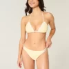 Virkatutyylinen verhoilu, kaksinkertainen hihna, röyhkeä bikinipohja Virkatutyylinen verhoilu, kaksinkertainen hihna, röyhkeä bikinipohja