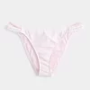 Virkatutyylinen verhoilu, kaksinkertainen hihna, röyhkeä bikinipohja Virkatutyylinen verhoilu, kaksinkertainen hihna, röyhkeä bikinipohja