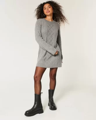 Ylisuuri Cable-Knit Crew -neulemekko