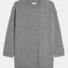 Ylisuuri Cable-Knit Crew -neulemekko Ylisuuri Cable-Knit Crew -neulemekko