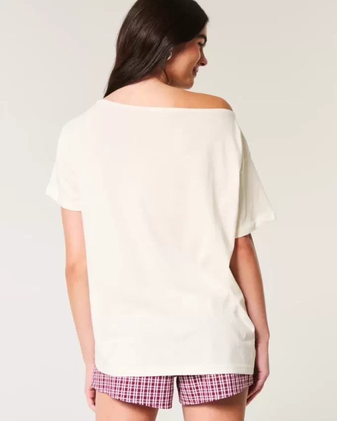 Ylisuuri off-the-shoulder Snoopy Graphic T-paita Ylisuuri off-the-shoulder Snoopy Graphic T-paita