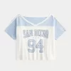 Ylisuuri off-the-shoulder Varsity San Diego Graphic T-paita